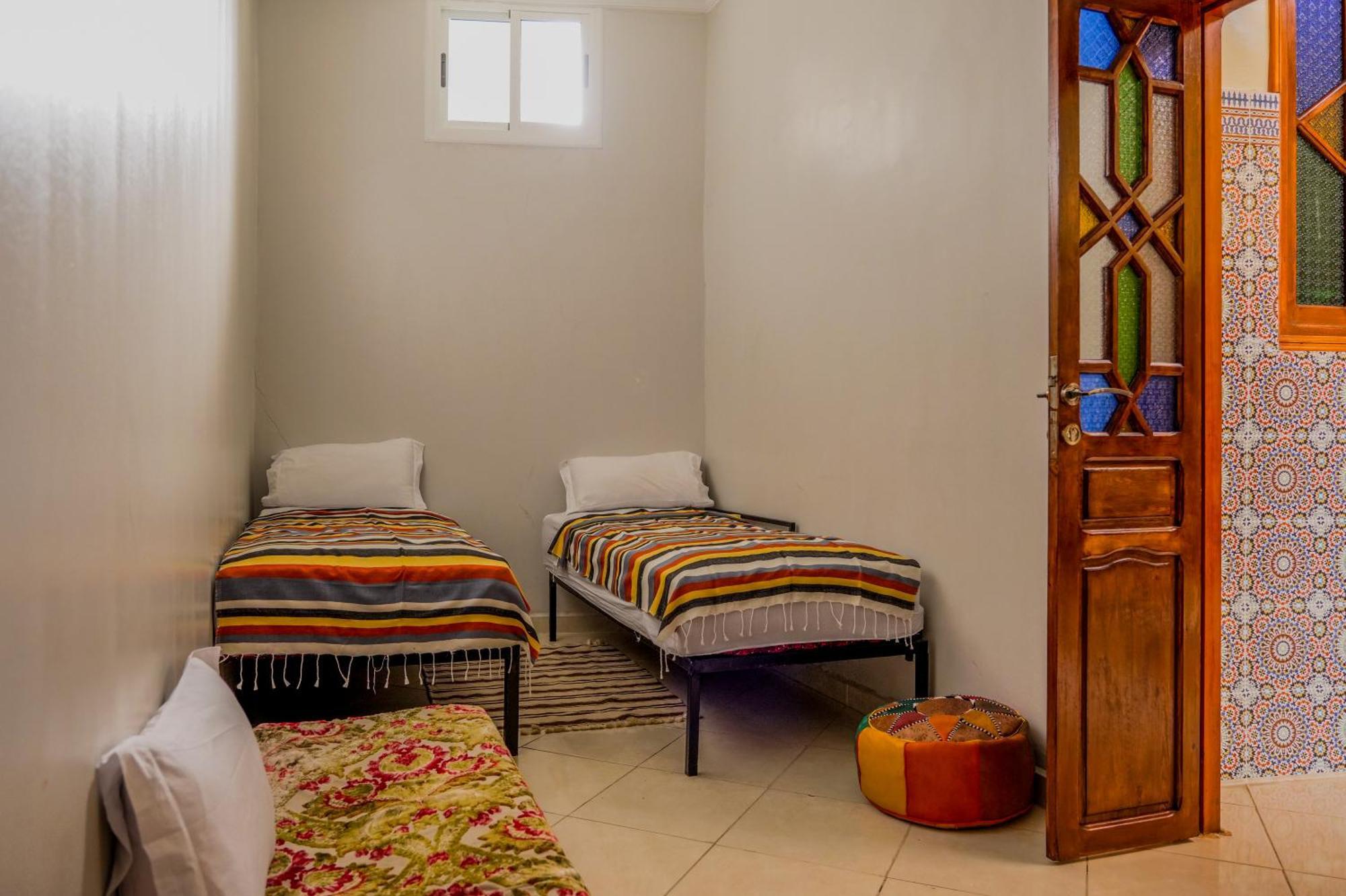 Yakout Hostel Tanger Extérieur photo