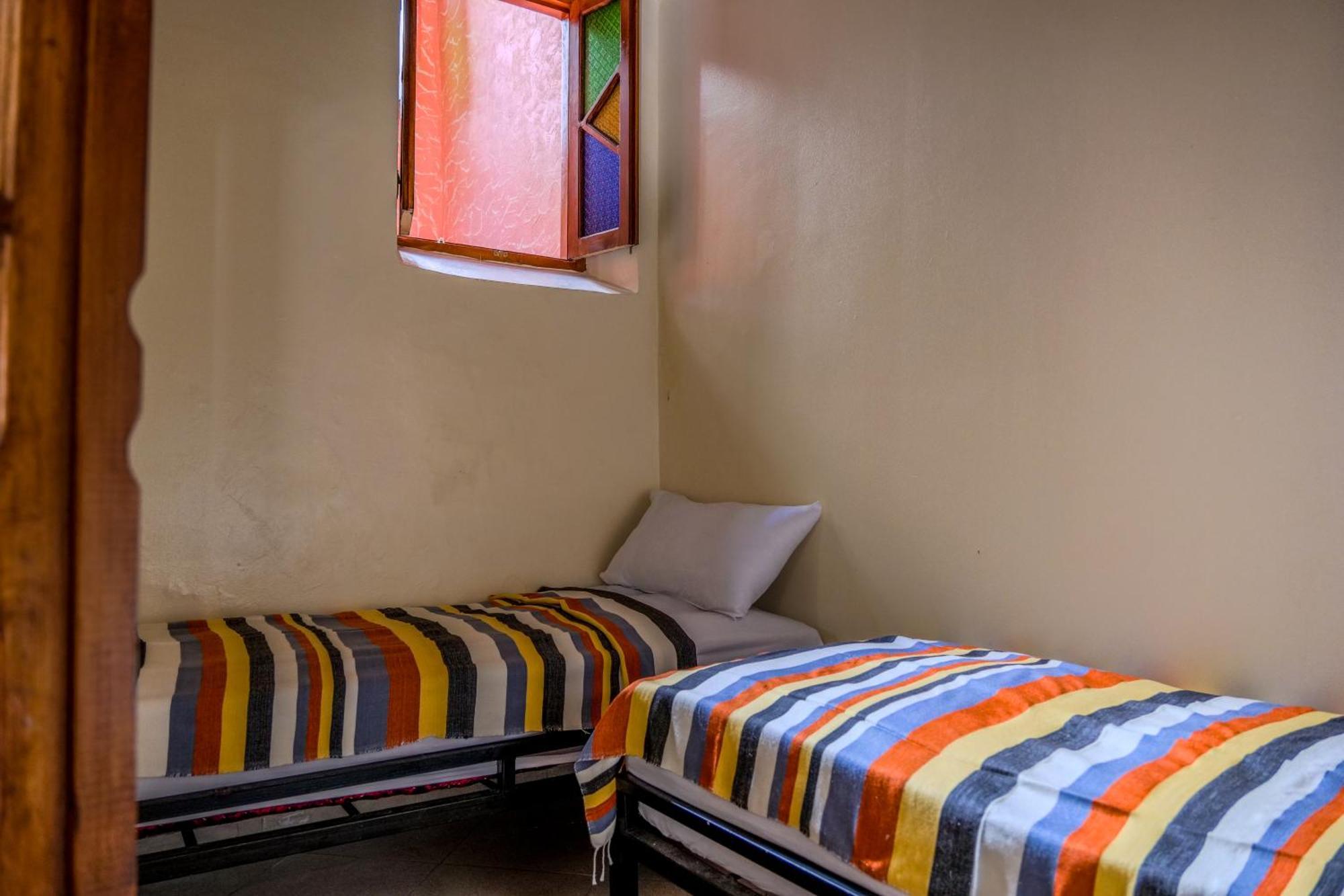 Yakout Hostel Tanger Extérieur photo