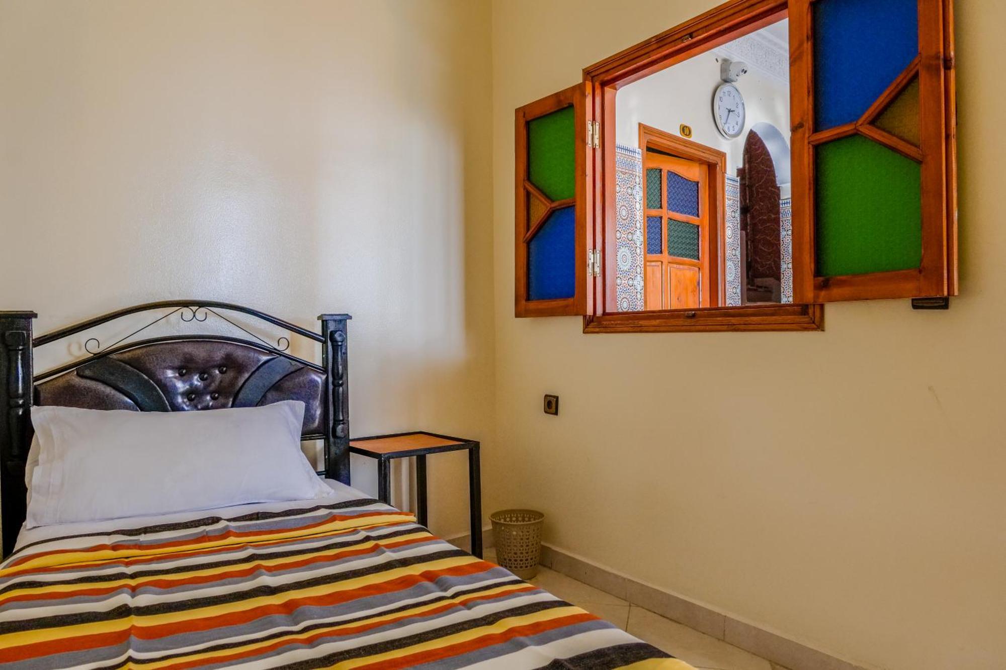 Yakout Hostel Tanger Extérieur photo